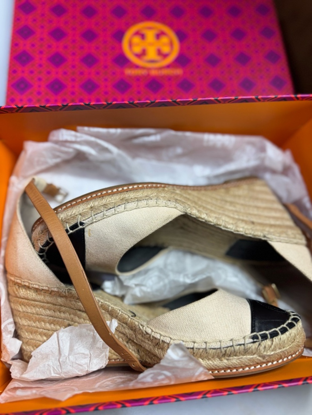 Canvas Espadrille Wedge Sandals with Black Cap Toe - Beige TORY BURCH - Picture 2 of 6